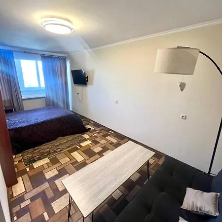 Apartment у сквера на преображенской *